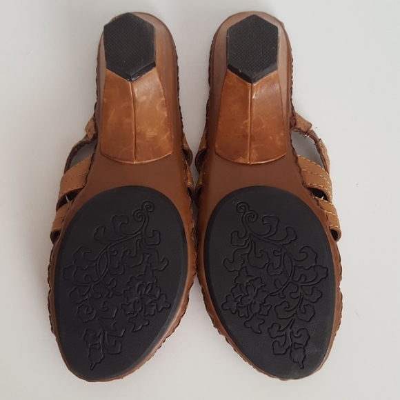 NWOT Maripé Leather slip-ons - Picture 7 of 8